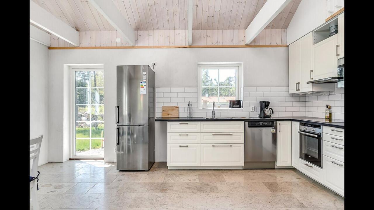 Вилла Gotlandshuset Тофта Экстерьер фото